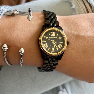 Michael Kors Watch - Small womens